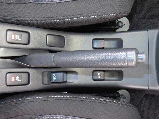 コペンセロ      運転席・助手席シートヒーター 1年間無料保証記録簿 ワンオーナー LEDヘットランプ ABS 衝突安全ボディ ターボ オートライト アイドリングS ダブルエアバック キーフリー オートエアコン パワーウィンドウ プッシュ式エンジンスターター(三重県)の中古車