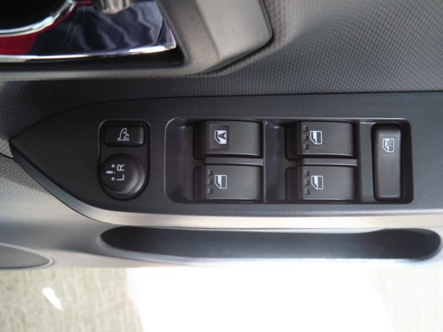 ミライースX SAIII        届出済未使用車 1年間無料保証盗難防止アラーム 試乗車UP 衝突回避支援ブレーキ機能 電格ミラ 安全ボディ Bカメ 点検記録簿 1オーナー LEDライト コーナーセンサー マニュアルエアコン パワーウィンドウ キーレスエントリー(三重県)の中古車