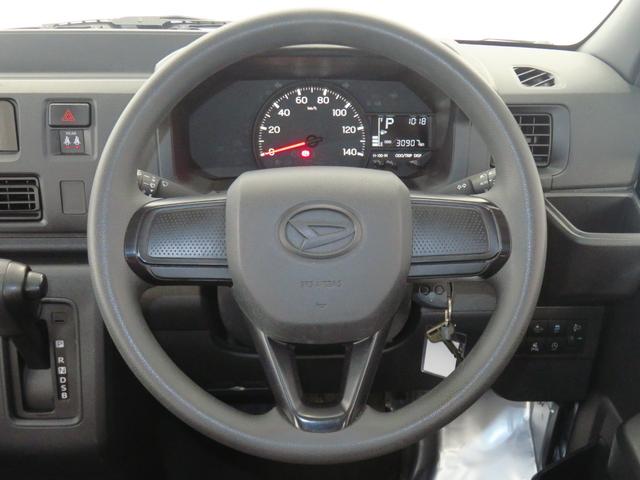 ハイゼットカーゴDXコーナーセンサー 両側スライドドア エコアイドル ハイビームアシスト オートライト 記録簿 ワンオーナー ABS マニュアルエアコン パワーウィンドウ レベリング AM/FMラジオ(三重県)の中古車