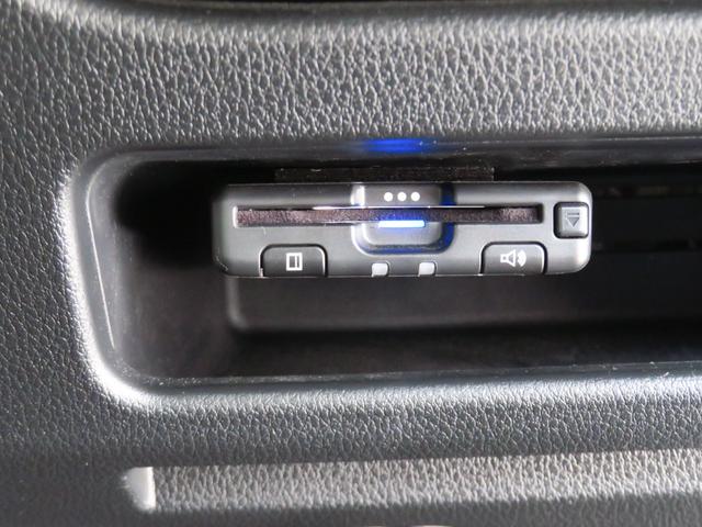 ムーヴキャンバスストライプスＧ　純正１０型ナビ　バックカメラ　１年間無料保証ＢＬＵＥＴＯＯＴＨ　レンタカーアップ　ＥＴＣ　ＵＳＢポート　前後ドライブレコーダー　電動パーキングブレーキ　運転席・助手席シートヒーター　両側パワースライドドア　コーナーセンサー　キーフリー（三重県）の中古車