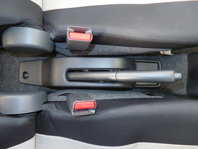 ミライースＬ　ＳＡIII　　　　　　　純正ＣＤステレオ　１年間無料保証元試乗車　アイドリングＳＴＯＰ　キ−レス　Ｗエアバッグ　レーンキープアシスト　オートハイビーム　ＡＢＳ　オートライト　マニュアルエアコン　コーナーセンサー　パワーウィンドウ　レベリング（三重県）の中古車