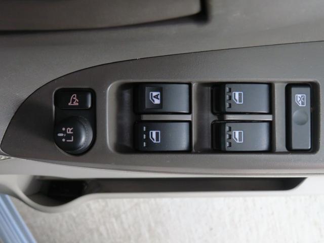 タントＸ　ＳＡ　純正ＣＤ／ＵＳＢチューナー　ＥＴＣ　１年間無料保証両側スライド片側電動ドア　電格ドアミラー　ＥＣＯアイドル　１オナ　助手席エアバッグ　盗難警報装置　運転席エアバッグ　オートライト　ＡＢＳ　キーフリー　オートエアコン　パワーウィンドウ（三重県）の中古車