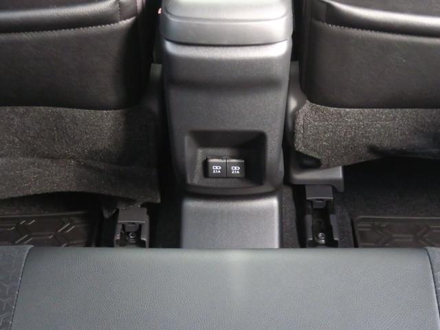 ロッキープレミアムＧ　ＨＥＶ　電動パーキングブレーキ　１年間無料保証電動格納式ドアミラー　ＵＳＢ接続　衝突被害軽減　Ｂｌｕｅｔｏｏｔｈ対応　地デジ　ＬＥＤライト　Ｓヒーター　９型ディスプレイオーディオ　キーフリー　パノラマカメラ　オートエアコン　パワーウィンドウ（三重県）の中古車