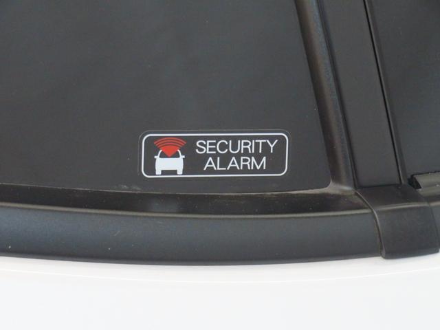 ロッキープレミアムＧ　ＨＥＶ　電動パーキングブレーキ　１年間無料保証電動格納式ドアミラー　ＵＳＢ接続　衝突被害軽減　Ｂｌｕｅｔｏｏｔｈ対応　地デジ　ＬＥＤライト　Ｓヒーター　９型ディスプレイオーディオ　キーフリー　パノラマカメラ　オートエアコン　パワーウィンドウ（三重県）の中古車