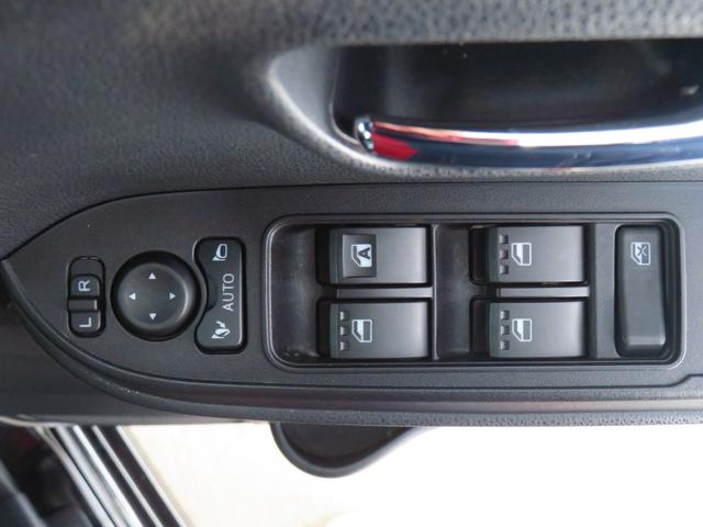 タントカスタムＲＳ　　　純正７型ナビ　バックカメラ　１年間無料保証両側パワスライドドア　レーンキープＡ　ＩＳＴＯＰ　地デジ　ＢＴ対応　オートＬＥＤ　ＤＶＤ　前後ドラレコ　キーフリー　運転席・助手席シートヒータ　電動パーキングブレーキ　コーナーセンサー　オートエアコン（三重県）の中古車