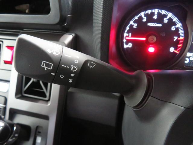 タフトGターボ ダーククロムベンチャー キーフリー 1年間無料保証車線逸脱警報装置 衝突回避支援ブレーキ 運転席・助手席シートヒーター 電動格納ドアミラー LEDヘッドライト ムーンルーフ Aストップ パノラマカメラ 電動パーキングブレーキ コーナーセンサー(三重県)の中古車