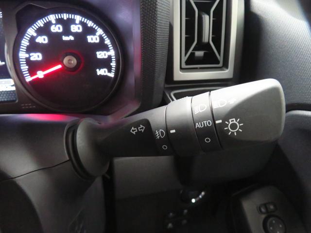 タフトGターボ ダーククロムベンチャー キーフリー 1年間無料保証車線逸脱警報装置 衝突回避支援ブレーキ 運転席・助手席シートヒーター 電動格納ドアミラー LEDヘッドライト ムーンルーフ Aストップ パノラマカメラ 電動パーキングブレーキ コーナーセンサー(三重県)の中古車