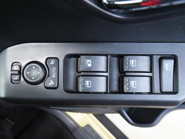 タフトGターボ ダーククロムベンチャー キーフリー 1年間無料保証車線逸脱警報装置 衝突回避支援ブレーキ 運転席・助手席シートヒーター 電動格納ドアミラー LEDヘッドライト ムーンルーフ Aストップ パノラマカメラ 電動パーキングブレーキ コーナーセンサー(三重県)の中古車