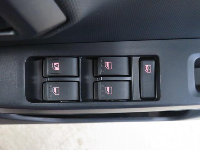 ミライースL SAIII マニュアルエアコン 1年間無料保証元試乗車 アイドリングSTOP 1オーナ キ−レス Wエアバッグ レーンキープアシスト オートハイビーム ABS オートライト コーナーセンサー パワーウィンドウ 純正フロアマット(三重県)の中古車