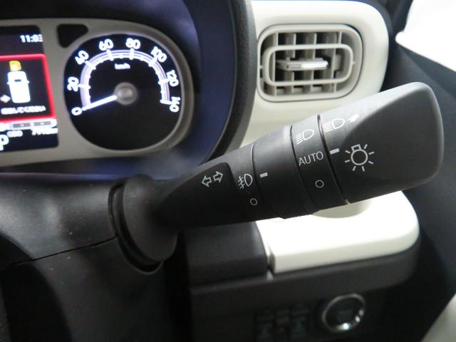 ムーヴキャンバスストライプスＧターボ　電動パーキングブレーキ　１年間無料保証Ｂカメラ　１オーナー　運転席・助手席シートヒーター　左右オートスライド　ＬＥＤヘッドライト　元試乗車　キーフリー　電動パーキングブレーキ　コーナーセンサー　オートエアコン　記録簿　パワーウィンドウ（三重県）の中古車