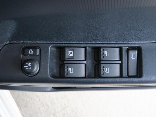 ムーヴコンテカスタム X VS 7型ナビ オートエアコン 1年間無料保証AW 地デジ キーフリー アイドリングストップ機能 ETC車載器 Wエアバッグ USB ABS 衝突安全ボディ ベンチシート DVD パワーウィンドウ Bluetooth対応 電動格納ミラー(三重県)の中古車