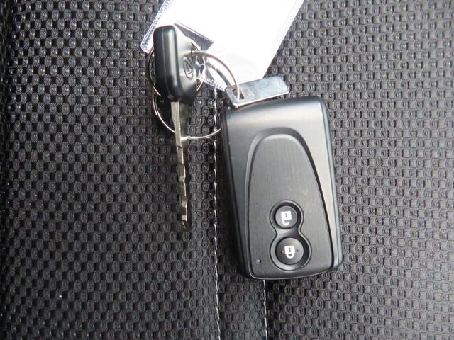 コペンローブ 運転席・助手席シートヒーター 1年間無料保証1オーナ 助手席エアバッグ ターボ車 キーフリー アルミ 運転席エアバック LED ABS 衝突安全ボディ オートライト 元試乗車 記録簿有 オートエアコン パワーウィンドウ アイドリングストップ(三重県)の中古車