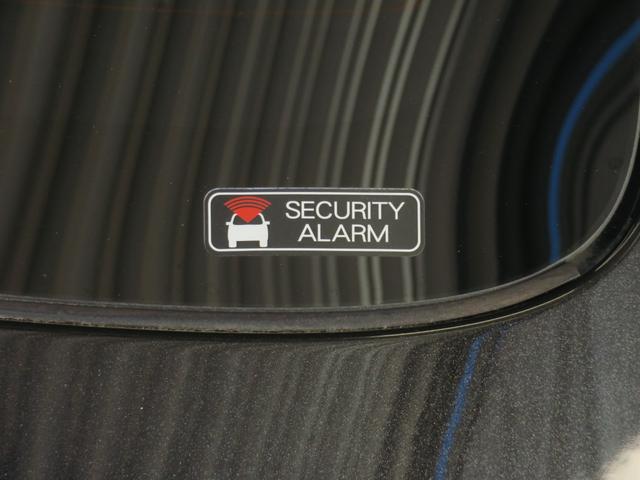 コペンローブ 運転席・助手席シートヒーター 1年間無料保証1オーナ 助手席エアバッグ ターボ車 キーフリー アルミ 運転席エアバック LED ABS 衝突安全ボディ オートライト 元試乗車 記録簿有 オートエアコン パワーウィンドウ アイドリングストップ(三重県)の中古車