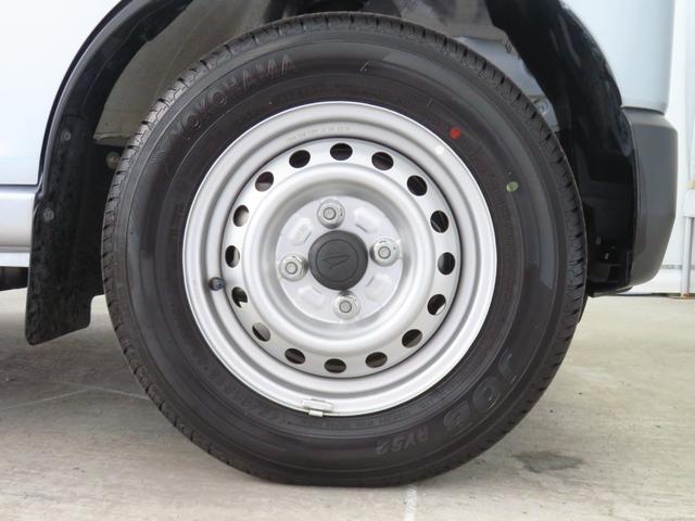 ハイゼットカーゴDX 2WD CVT キーレスエントリー 1年間無料保証安全ボディ 展示車 エコアイドル オートライト 記録簿 レーンアシスト 両席エアバッグ ワンオーナー ABS マニュアルエアコン コーナーセンサー パワーウィンドウ レベリング AM/FMラジオ(三重県)の中古車