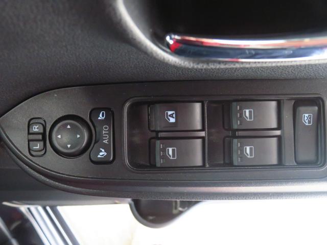 タントカスタムX 9型ディスプレイオーディオ 1年間無料保証衝突軽減ブレーキ コーナーセンサー Bluetooth アイドリングストップ Bカメラ 地デジ ワンオーナー 運転席・助手席シートヒーター 両側パワースライドドア キーフリー 電動パーキングブレーキ(三重県)の中古車