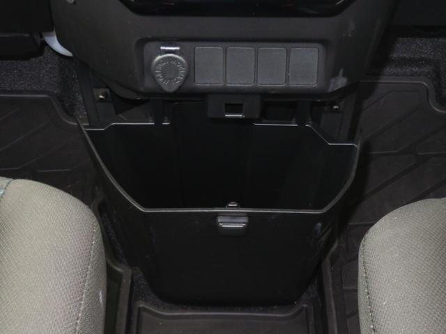 トールカスタムＧターボ　９型ディスプレイオーディオ　１年間無料保証２０２６初売り１／４〜　両側パワスラドア　アダプティブクルーズ　衝突回避支援ブレーキ　ＬＥＤライト　ＵＳＢ　電動格納ミラー　ＴＶ　キーフリー　ワンオーナー　パノラマカメラ　電動パーキングブレーキ（三重県）の中古車