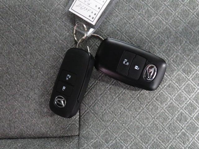 タントＸ　９型ディスプレイオーディオ　バックカメラ　１年間無料保証ブルートゥース　アイドリングストップ　地デジ　電動ミラー　ＵＳＢ接続　ＬＥＤライト　車線逸脱警報　ＡＢＳ　電動パーキングブレーキ　助手席側パワースライドドア　運転席・助手席シートヒーター　キーフリー（三重県）の中古車