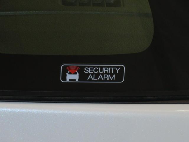 タントＸ　９型ディスプレイオーディオ　バックカメラ　１年間無料保証ブルートゥース　アイドリングストップ　地デジ　電動ミラー　ＵＳＢ接続　ＬＥＤライト　車線逸脱警報　ＡＢＳ　電動パーキングブレーキ　助手席側パワースライドドア　運転席・助手席シートヒーター　キーフリー（三重県）の中古車