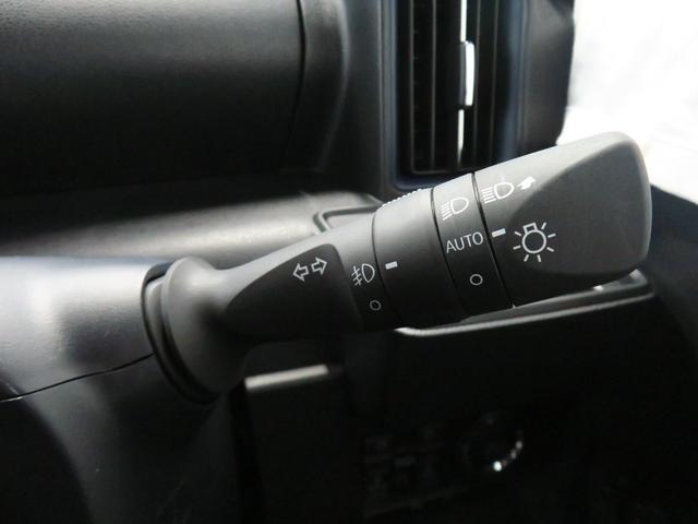 タントカスタムX 9型ディスプレイオーディオ 1年間無料保証衝突軽減ブレーキ コーナーセンサー Bluetooth Bカメラ TV 盗難警報装置 LED ワンオーナー キーフリー 運転席・助手席シートヒーター 電動パーキングブレーキ 両側パワースライドドア(三重県)の中古車