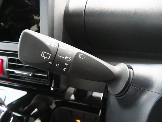 タントカスタムＸ　届出済未使用車　バックカメラ　１年間無料保証衝突軽減ブレーキ　コーナーセンサー　アイドリングストップ　盗難警報装置　ＬＥＤヘッド　ワンオーナー　前席シートヒーター　電動格納ミラー　両側パワースライドドア　キーフリー　電動パーキングブレーキ（三重県）の中古車