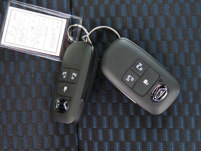 タントカスタムＸ　届出済未使用車　バックカメラ　１年間無料保証衝突軽減ブレーキ　コーナーセンサー　アイドリングストップ　盗難警報装置　ＬＥＤヘッド　ワンオーナー　前席シートヒーター　電動格納ミラー　両側パワースライドドア　キーフリー　電動パーキングブレーキ（三重県）の中古車