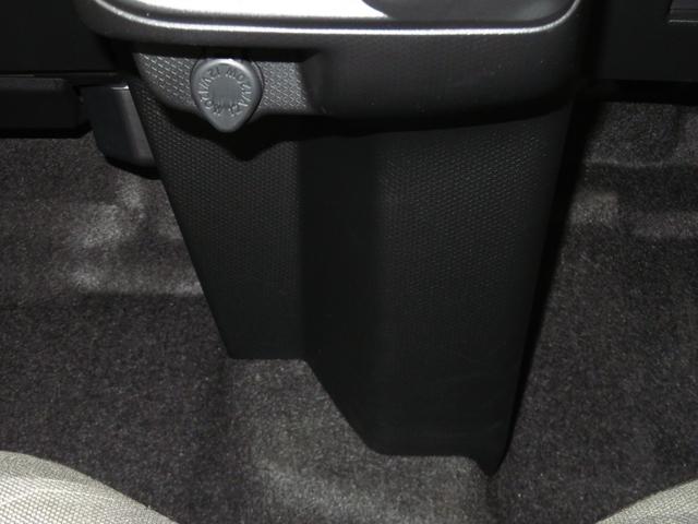 タントファンクロス　　　　　電動パーキングブレーキ　１年間無料保証両側オートドア　パワーウィンドウ　ワンオーナー　レーンキープアシスト　ＬＥＤヘットライト　パノラマカメラ　キーフリー　運転席・助手席シートヒーター　オートエアコン　コーナーセンサー　電動格納ミラー（三重県）の中古車