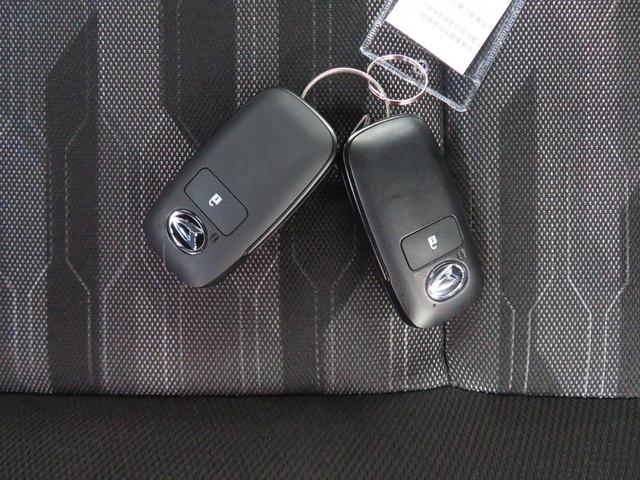 タフトGターボ ダーククロムベンチャー キーフリー 1年間無料保証車線逸脱警報装置 衝突回避支援ブレーキ 運転席・助手席シートヒーター 電動格納ドアミラー LEDヘッド ムーンルーフ Aストップ バックカメラ 電動パーキングブレーキ コーナーセンサー オートエアコン(三重県)の中古車