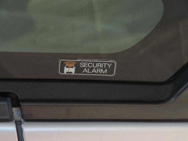 ムーヴL SA 純正CDステレオ パワーウィンドウ 1年間無料保証盗難防止アラーム キーレスキー 運転席・助手席エアバッグ ベンチシート Iストップ 衝突安全ボディ ABS 電動格納式ミラー 純正フロアマット マニュアルエアコン レベリング AM/FMラジオ(三重県)の中古車