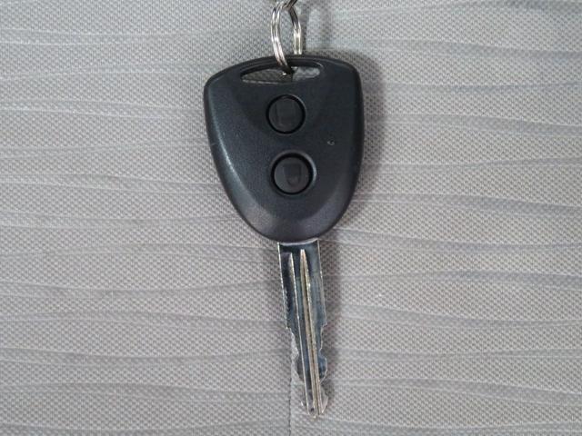 ミライースL SAIII 純正CDステレオ ETC 1年間無料保証元試乗車 アイドリングSTOP 1オーナ キ−レス Wエアバッグ レーンキープアシスト オートハイビーム 前後ドラレコ マニュアルエアコン コーナーセンサー パワーウィンドウ 純正フロアマット(三重県)の中古車