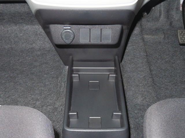 ミライースＸ　ＳＡIII　　　　　　マニュアルエアコン　１年間無料保証盗難防止アラーム　試乗車ＵＰ　衝突回避支援ブレーキ機能　電格ミラ　レーンキープアシスト　安全ボディ　運転席助手席エアバック　点検記録簿付　１オーナー　ＬＥＤライト　キーレスキー　パワーウィンドウ（三重県）の中古車