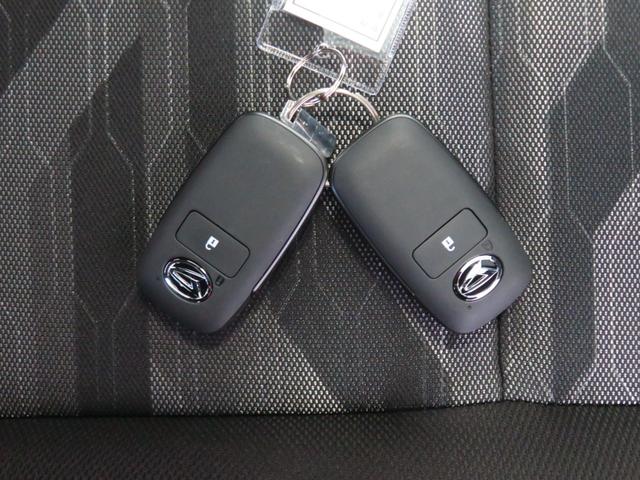 タフトX 届出済未使用車 電動パーキングブレーキ 1年間無料保証展示車 電動ミラー ハイビームアシスト デュアルエアバッグ 安全ボディ キーフリー 記録簿 ガラスルーフ パワーウィンドウ ABS ワンオーナー アイドリング Bカメ オートエアコン コーナーセンサー(三重県)の中古車