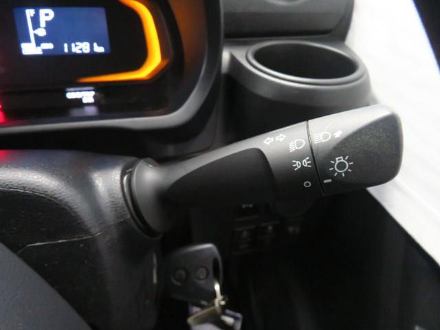 ミライースＬ　ＳＡIII　　　　　　純正ＣＤステレオ　１年間無料保証アイドリングＳＴＯＰ　１オーナ　キ−レス　Ｗエアバッグ　レーンキープアシスト　オートハイビーム　ＡＢＳ　衝突安全ボディ　マニュアルエアコン　コーナーセンサー　パワーウィンドウ　純正フロアマット（三重県）の中古車