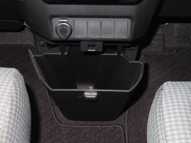 トールカスタムＧ　ターボ　純正７型ナビ　キーフリー　１年間無料保証両側パワスラドア　アダプティブクルーズ　パノラマカメラ　衝突回避支援ブレーキ機能　ＬＥＤライト　Ｉ−ＳＴＯＰ　ＤＶＤ　ＵＳＢ　電動格納ミラー　ブルートゥース　コーナーセンサー　電動パーキングブレーキ（三重県）の中古車