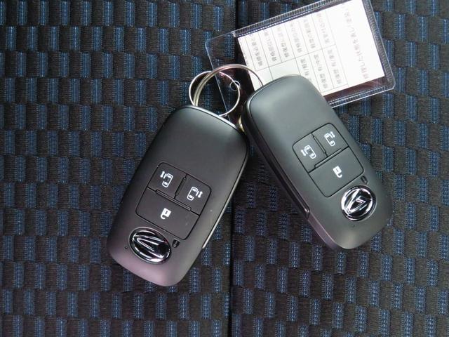 タントカスタムＸ　届出済未使用車　コーナーセンサー　１年間無料保証衝突軽減ブレーキ　アイドリングストップ機能　Ｂカメラ　盗難警報装置　ＬＥＤ　ワンオーナー　前席シートヒーター　電動格納ミラー　キーフリー　電動パーキングブレーキ　両側パワースライドドア　オートエアコン（三重県）の中古車