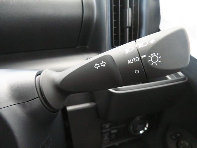 タントＸ　　届出済未使用車　電動パーキングブレーキ　１年間無料保証ブルートゥース　地デジ　電動ミラー　パークアシスト　ＵＳＢ接続　ＬＥＤライト　パノラマカメラ　運転席・助手席シートヒーター　助手席側パワースライドドア　キーフリー　９型ディスプレイオーディオ（三重県）の中古車