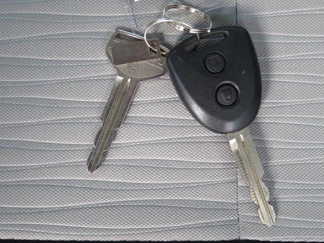 ミライースＬ　ＳＡIII　　　　　　　純正ＣＤステレオ　１年間無料保証アイドリングＳＴＯＰ　キ−レス　Ｗエアバッグ　レーンキープアシスト　オートハイビーム　ＡＢＳ　衝突安全ボディ　コーナーセンサー　オートエアコン　パワーウィンドウ　レベリング　純正フロアマット（三重県）の中古車