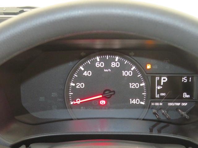 ハイゼットカーゴDX 2WD CVT 届出済未使用車 1年間無料保証コーナーセンサー 安全ボディ キーレスキー 両側スライドドア エコアイドル オートライト 元リースアップ車 ABS マニュアルエアコン パワーウィンドウ レベリング AM/FMラジオ(三重県)の中古車