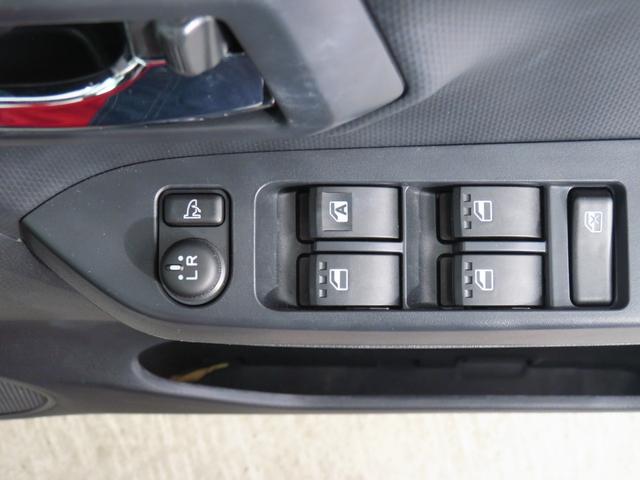 ミライースＸ　ＳＡIII　　　　　　マニュアルエアコン　１年間無料保証盗難防止アラーム　試乗車ＵＰ　衝突回避支援ブレーキ機能　コーナーセンサー　電格ミラ　レーンキープアシスト　安全ボディ　運転席助手席エアバック　点検記録簿付　１オーナー　ＬＥＤライト　キーレスキー（三重県）の中古車