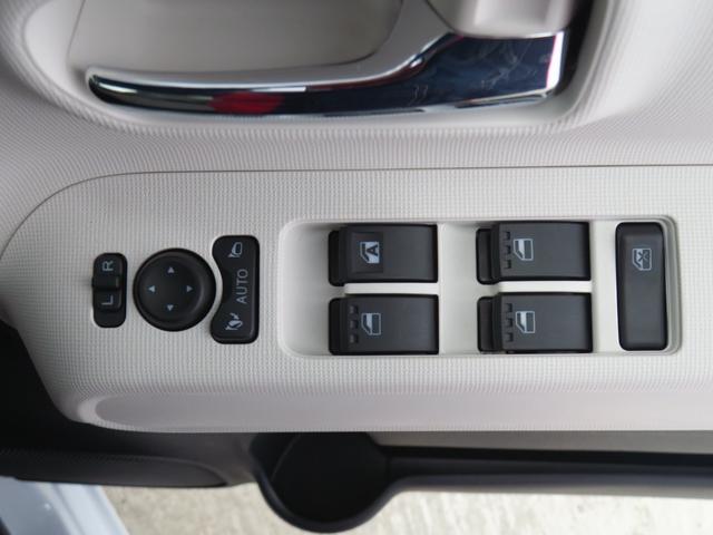 ムーヴキャンバスストライプスＧ　　届出済未使用車　キーフリー　１年間無料保証パノラマカメラ　ＢＬＵＥＴＯＯＴＨ　地デジ　ＵＳＢポート　Ｓヒーター　ワンオーナー車　９型ディスプレイオーディオ　電動パーキングブレーキ　前席シートヒーター　両側パワースライドドア　コーナーセンサー（三重県）の中古車