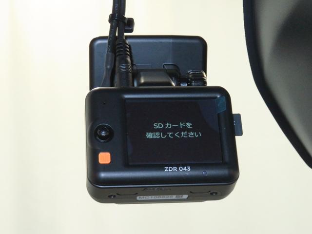 タントカスタムRS ecoIDLE非装着車 ETC 1年間無料保証地デジ BT対応 レンタカーアップ USBポート DVD 純正9型ナビ パノラマカメラ 前後ドラレコ 両側パワースライドドア 電動パーキングブレーキ 運転席・助手席シートヒーター コーナーセンサー(三重県)の中古車