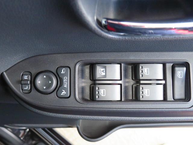 タントカスタムRS 純正9型ナビ バックカメラ 1年間無料保証両側パワスライドドア レーンキープA ISTOP 地デジ BT対応 レンタカーアップ ETC ターボ コーナーセンサー 前後ドラレコ 電動パーキングブレーキ 運転席・助手席シートヒーター キーフリー(三重県)の中古車