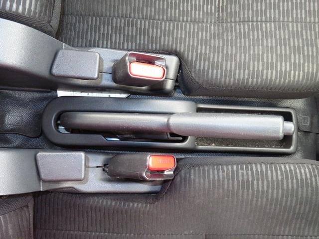 ハイゼットカーゴＤＸ　　　２ＷＤ　ＣＶＴ　マニュアルエアコン　１年間無料保証コーナーセンサー　前方用ドライブレコーダー　安全ボディ　キーレスキー　エコアイドル　ハイビームアシスト　オートライト　記録簿　ワンオーナー　ＡＢＳ　パワーウィンドウ　レベリング　ＡＭ／ＦＭラジオ（三重県）の中古車