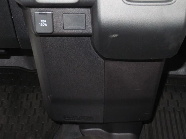 ハイゼットカーゴDX 2WD CVT マニュアルエアコン 1年間無料保証コーナーセンサ 安全ボディ 展示車 キーレスキー 両側スライドドア エコアイドル 記録簿 レーンアシスト 両席エアバッグ ワンオーナー パワーウィンドウ レベリング 純正フロアマット AM/FMラジオ(三重県)の中古車