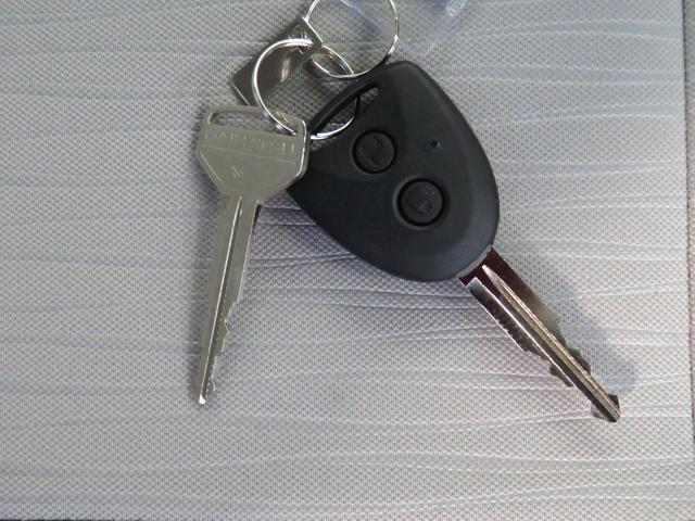 ミライースＸ　ＳＡIII　　　　　　マニュアルエアコン　１年間無料保証盗難防止アラーム　試乗車ＵＰ　衝突回避支援ブレーキ機能　コーナーセンサー　電格ミラ　レーンキープアシスト　　　点検記録簿付　１オーナー　ＬＥＤライト　キーレスキー　パワーウィンドウ　純正フロアマット（三重県）の中古車