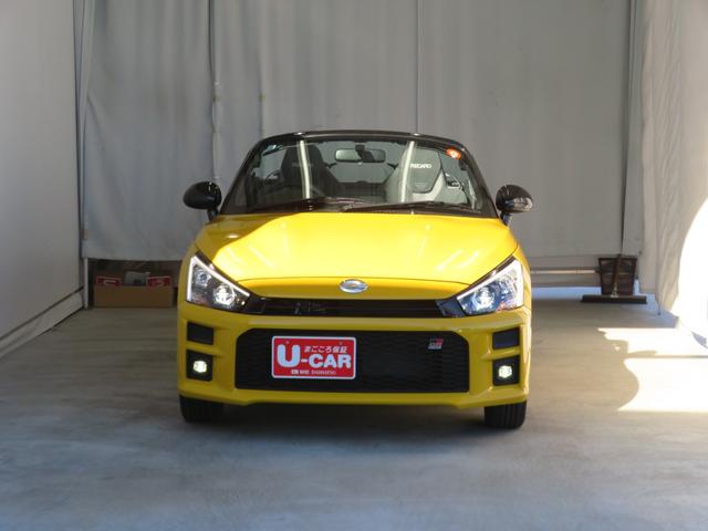 コペンＧＲ　スポーツ　　届出済未使用車　キーフリー　１年間無料保証元展示車　ターボ　ヘッドライトＬＥＤ　運転席・助手席シートヒーター　パドルシフト付きＭＯＭＯハンドル　オートエアコン　パワーウィンドウ　コーナーセンサー　ＢＢＳホイール　純正レカロシート（三重県）の中古車