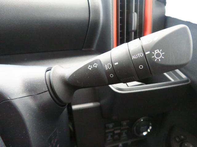 タントファンクロス 9型ディスプレイオーディオ 1年間無料保証Bluetoothオーディオ 衝突軽減システム 地デジ 両側オートドア シートヒータ ワンオーナー オートLED USB接続 レーンキープアシスト Bカメラ 電動パーキングブレーキ コーナーセンサー(三重県)の中古車