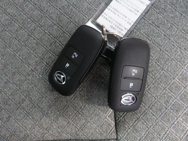 タントＸ　　届出済未使用車　電動パーキングブレーキ　１年間無料保証ブルートゥース　アイドリングストップ　地デジ　電動ミラー　ＵＳＢ接続　ＬＥＤライト　９型ディスプレイオーディオ　パノラマカメラ　キーフリー　運転席・助手席シートヒーター　助手席側パワースライドドア（三重県）の中古車