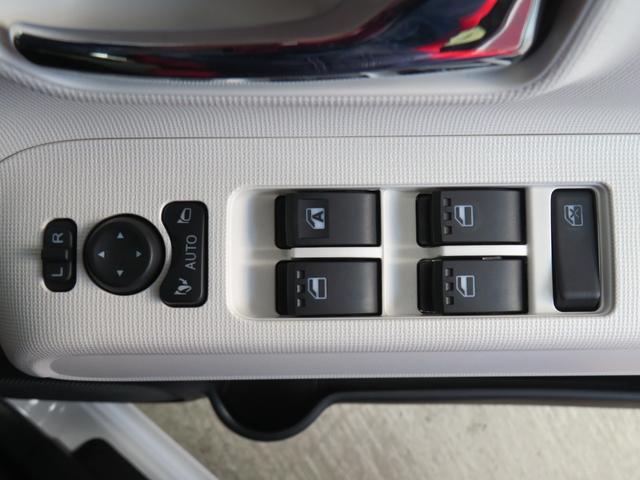 ムーヴキャンバスストライプスＧ　　届出済未使用車　キーフリー　１年間無料保証パノラマカメラ　アイドルストップ　ＵＳＢ接続　ワンオーナー　９型ディスプレイオーディオ　運転席・助手席シートヒーター　電動パーキングブレーキ　両側パワースライドドア　Ｂｌｕｅｔｏｏｔｈ対応（三重県）の中古車