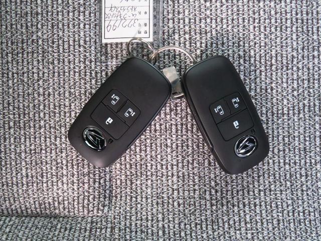 ムーヴキャンバスストライプスＧ　　届出済未使用車　キーフリー　１年間無料保証パノラマカメラ　アイドルストップ　ＵＳＢ接続　ワンオーナー　９型ディスプレイオーディオ　運転席・助手席シートヒーター　電動パーキングブレーキ　両側パワースライドドア　Ｂｌｕｅｔｏｏｔｈ対応（三重県）の中古車