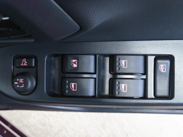 ミライースX SAIII マニュアルエアコン 1年間無料保証盗難防止アラーム 試乗車UP 衝突回避支援ブレーキ コーナーセンサー 電格ミラ レーンキープアシスト 点検記録簿 1オーナー LEDライト キーレスキー パワーウィンドウ アイドリングストップ(三重県)の中古車